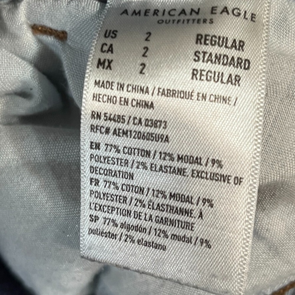 American Eagle Jeans Womens‎ 2 Blue Mom Chewed Hem Mid Rise Stretch Denim - Picture 13 of 14